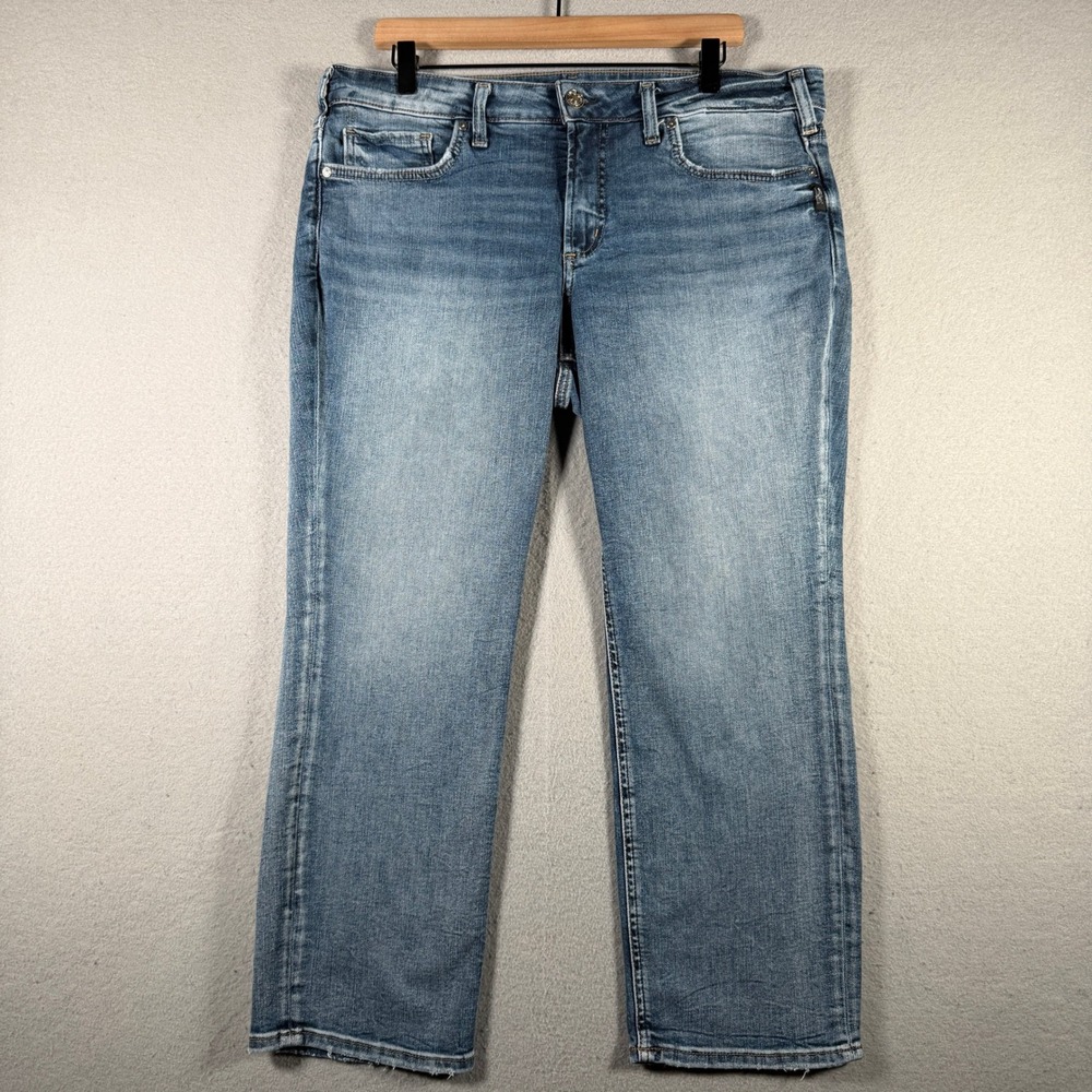 Silver Jeans Co Britt Capri W46901EPX396 Blue Medium Wash Denim Size 16W/L23.5